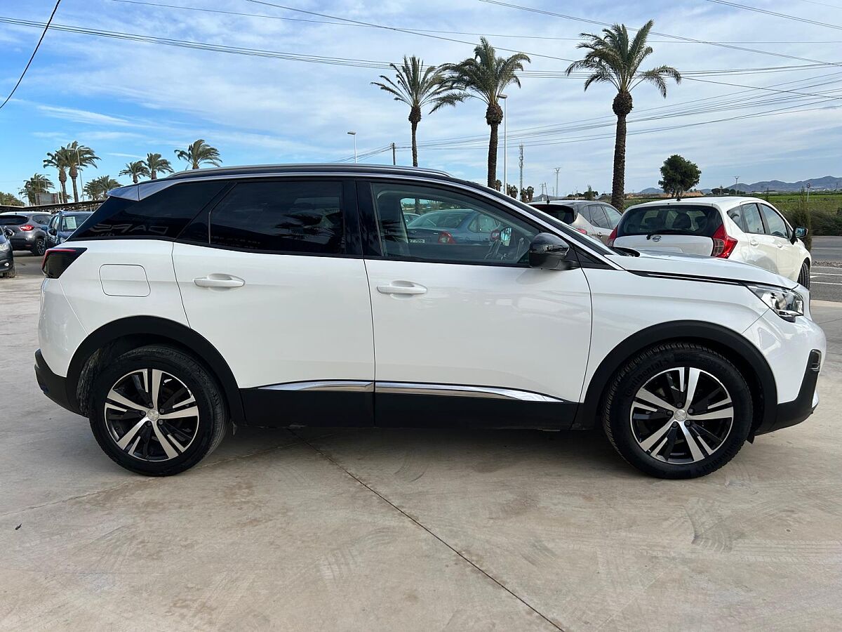 PEUGEOT 3008 ALLURE 1.2 E-THP AUTO SPANISH LHD IN SPAIN 74000 MILES SUPERB 2017